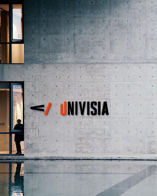 Univisia